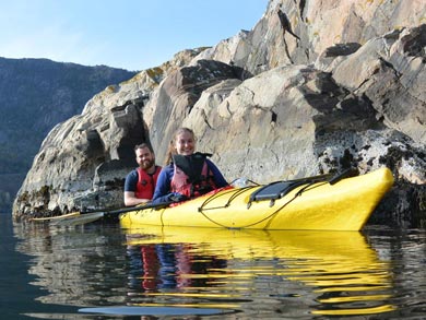 Self-guided Kayaking in Lysefjord | Photo: FE