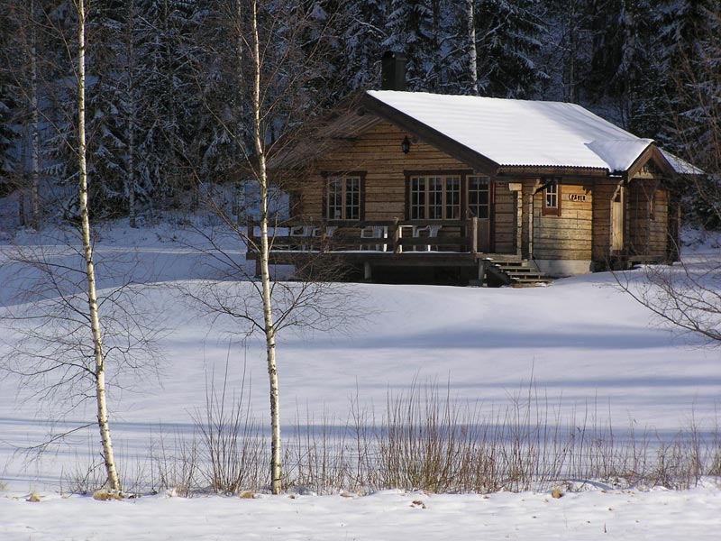 Ice fishing on the lake can be arranged locally | Photo: FG
