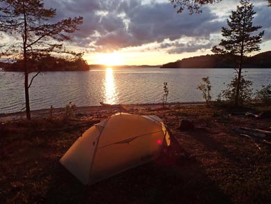 Self-guided Kayaking on the &Aring;ngerman River | Photo: HKK