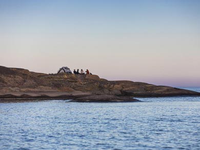 Self-guided Sea Kayaking in the Stockholm Archipelago | Photo: KT