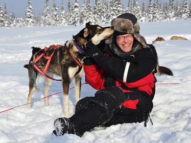 Huskies are affectionate and love a cuddle! | Photo: Oliver Pfumfel