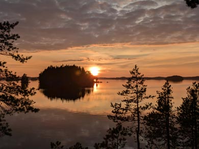 Canoe or Kayak in Linnansaari and Kolovesi National Park | Photo: Photo: Susan Hauswaldt