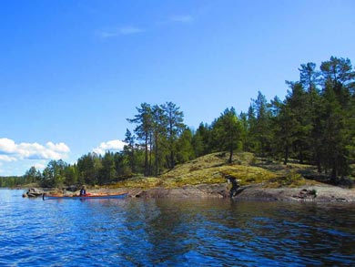 Canoe or Kayak in Linnansaari and Kolovesi National Park | Photo: SEO