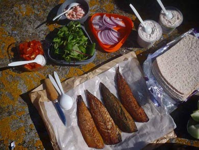 Just because you're camping, doesn't mean you can't have tasty meals! | Photo: J. Hermanssson